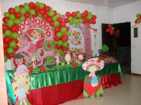 decoração da moranguinho fashion